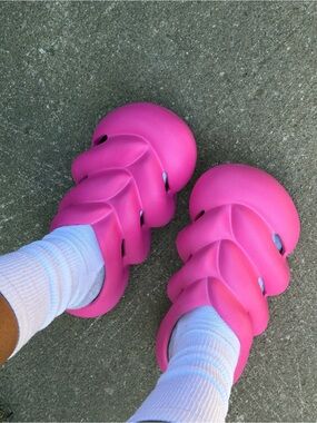 Cozy slides